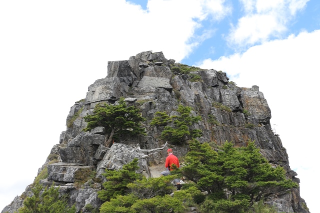 46.就剩爬上這小霸的山頭.JPG